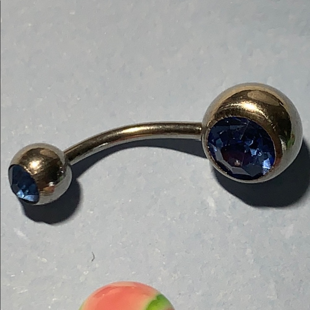 Navel Rings ๐ง๐ปโโ๏ธ - Picture 4 of 7